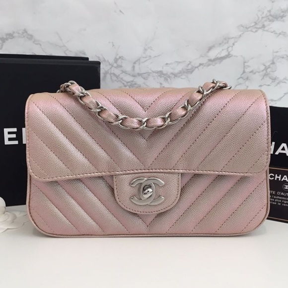 CHANEL ROSE GOLD MINI FLAP BAG 17B - Picture 4 of 8